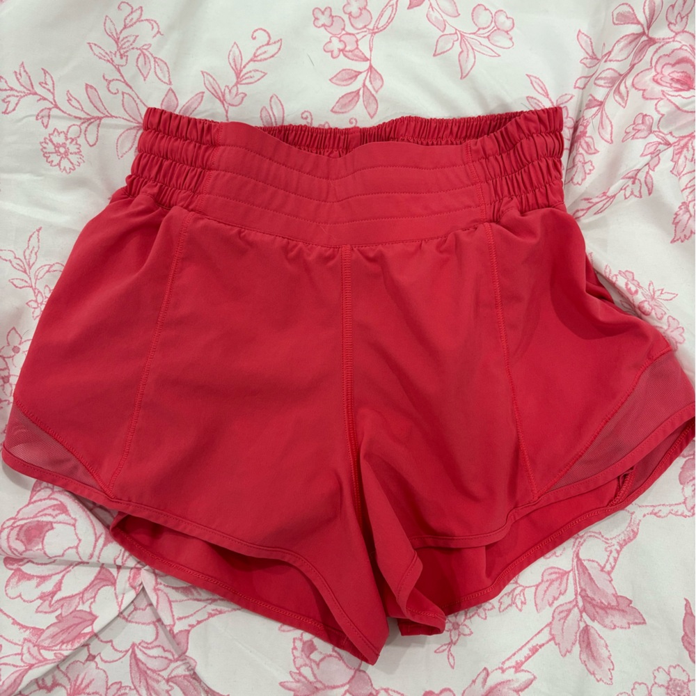 Lululemon Hottie Hot bright pink shorts